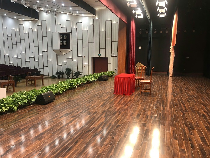 在使用舞台蘑菇蘑菇视频APP下载设备时常见的问题